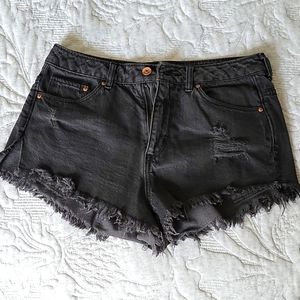 Black denim cut off shorts size 6